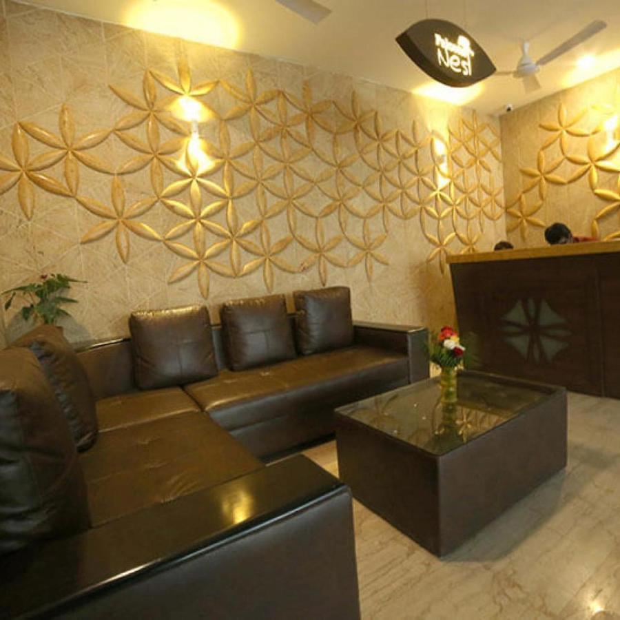 La Riviera Suites Madhapur ハイデラバード エクステリア 写真