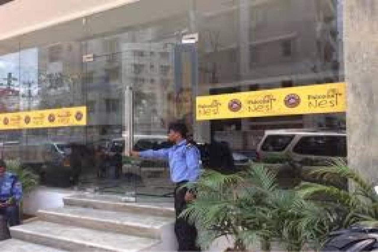 La Riviera Suites Madhapur ハイデラバード エクステリア 写真